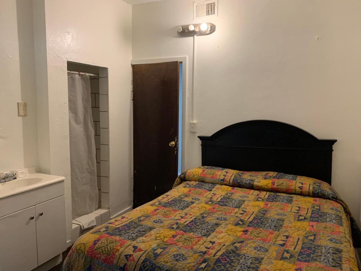 Encore Inn Инглвуд Экстерьер фото