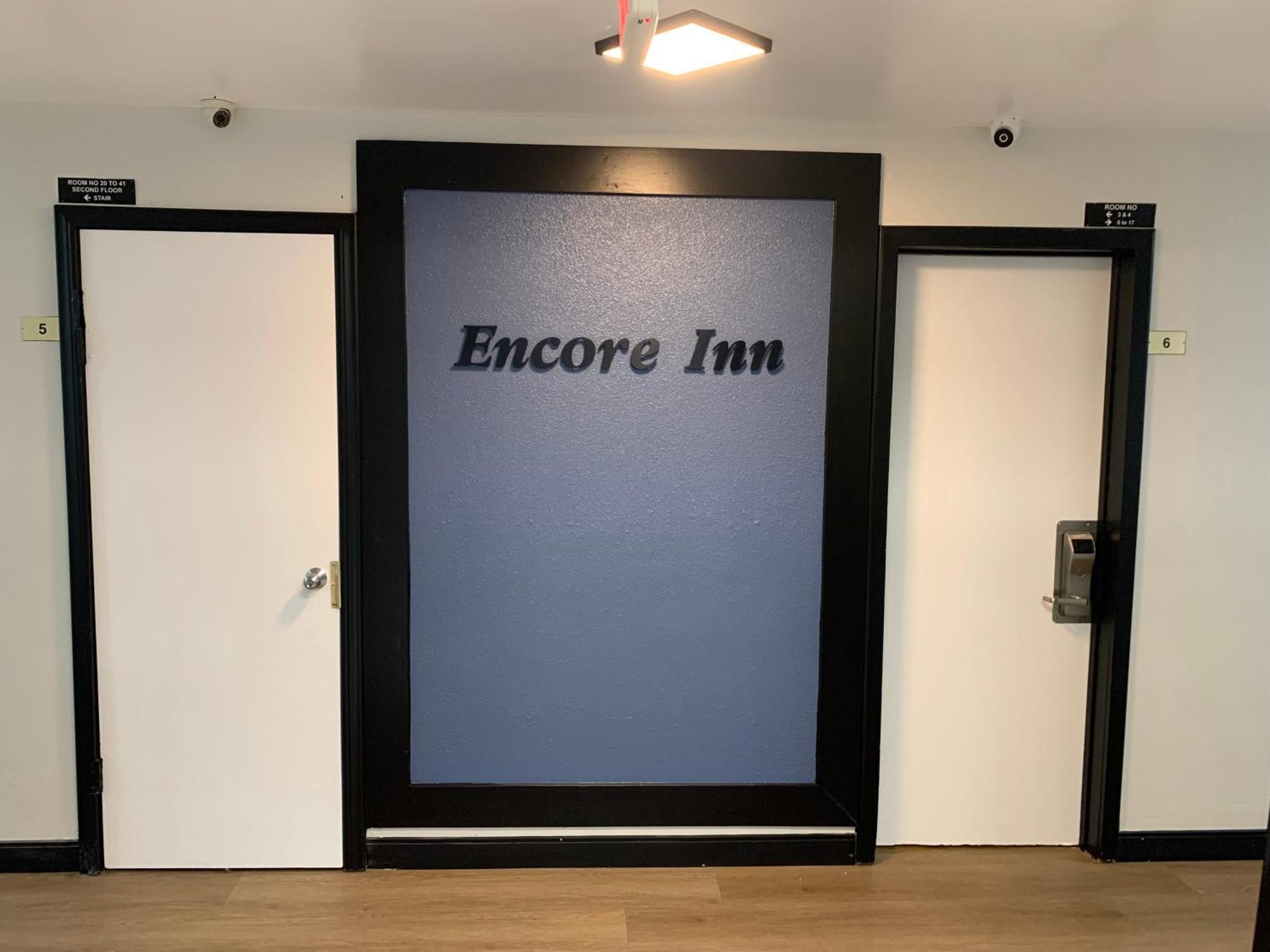 Encore Inn Инглвуд Экстерьер фото